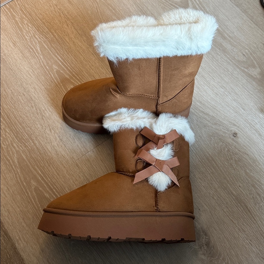 Willow Camel Suede Fur-Trim Boots NEW 🏷️